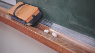 「お母さん、学校にいきたくないです」――不登校の子の気持ち・親の気持ち――